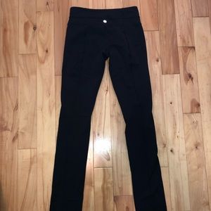 Groove pant wunder under material reversible sz 4